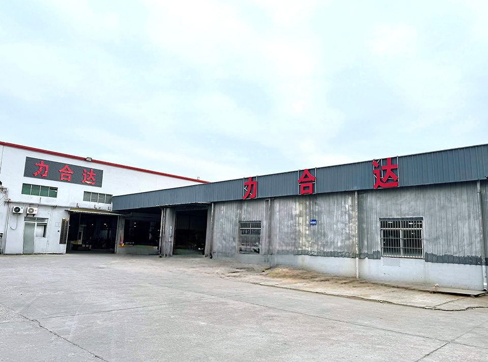 鈑金加工設(shè)備